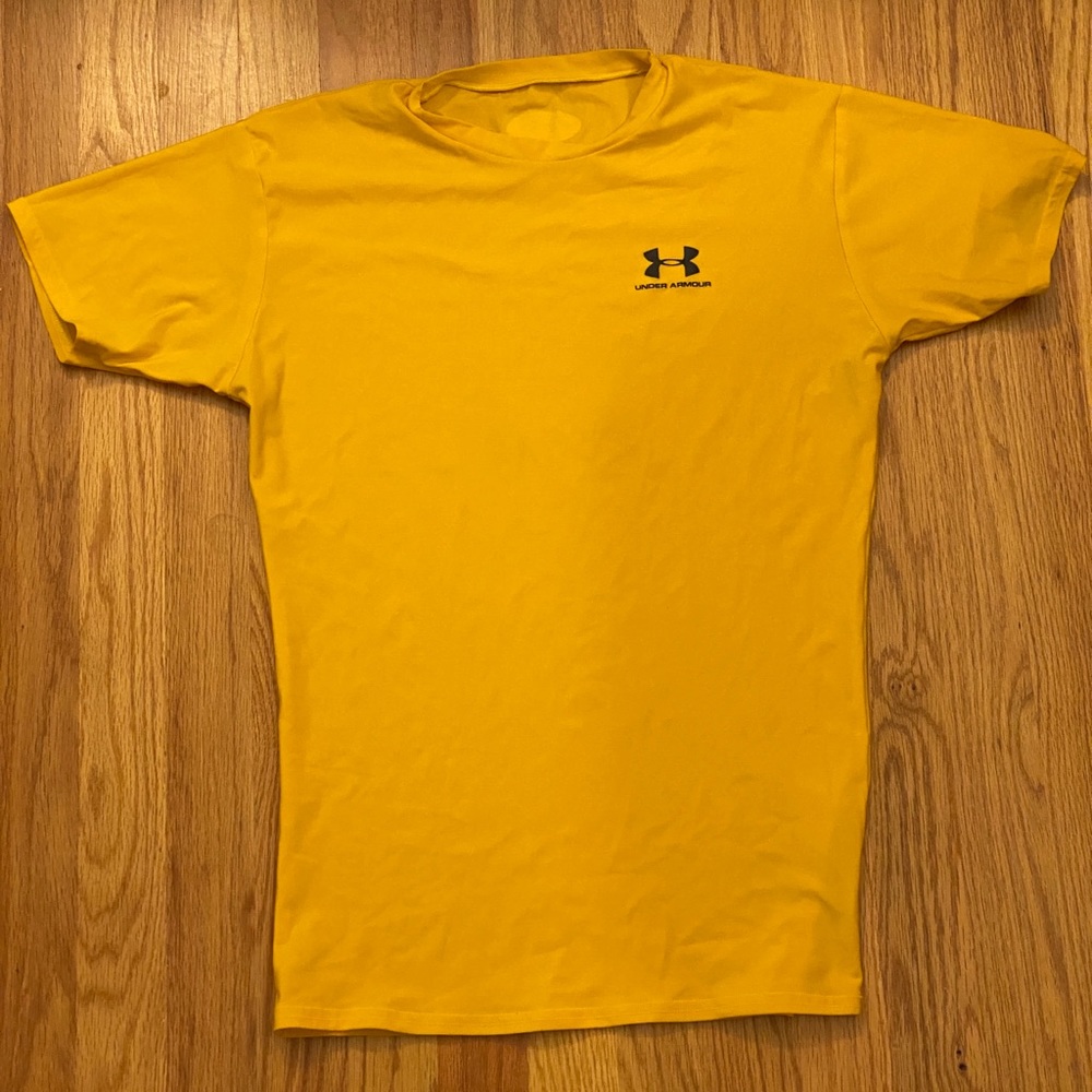Skin tight Under Armour T-Shirts